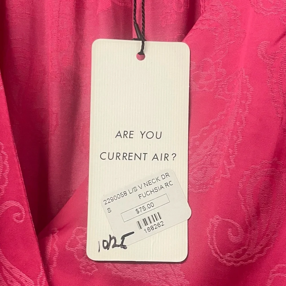 Current Air Fuchsia Long Sleeve V-Neck Dress NEW Size Small
